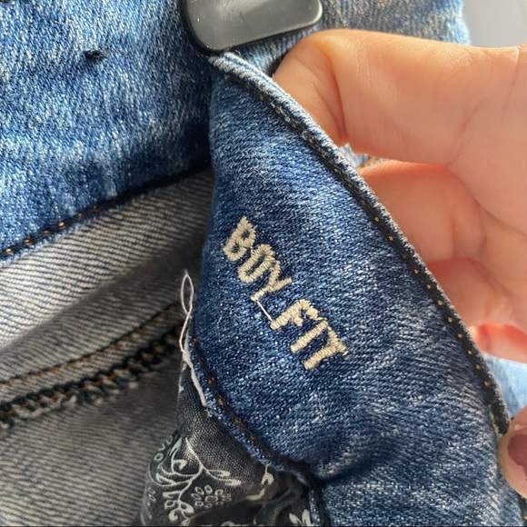 American Eagle boy Fit Jeans with stretch. 25-26 - Picture 6 of 7